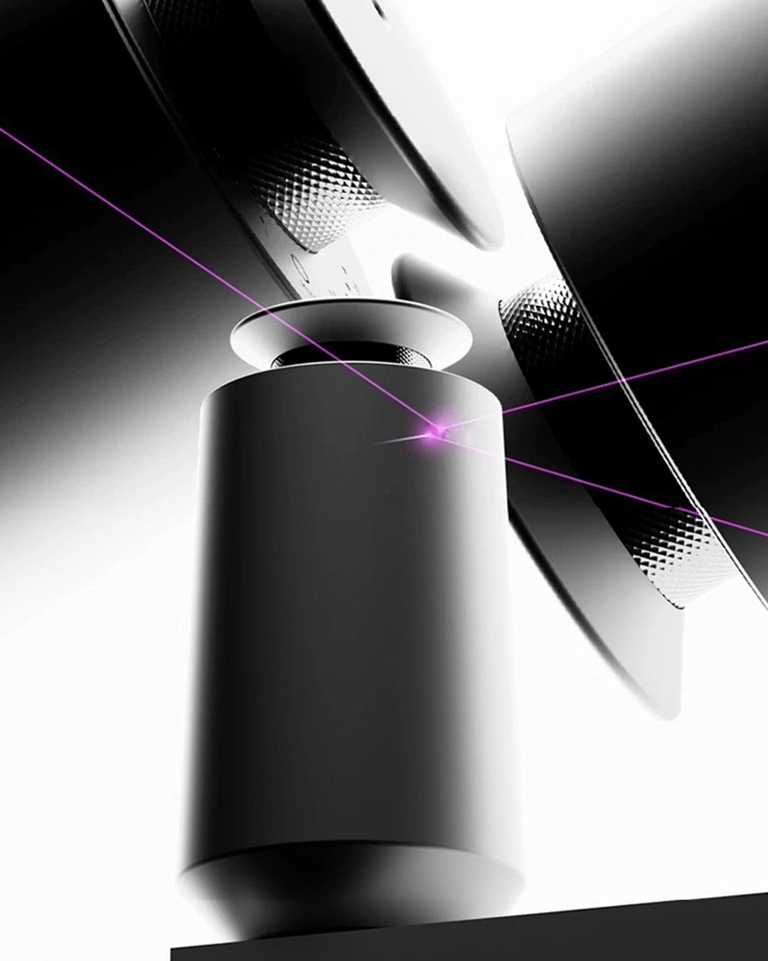 Aeolus One waterless cold-air electric diffuser crafted from high grade aluminum